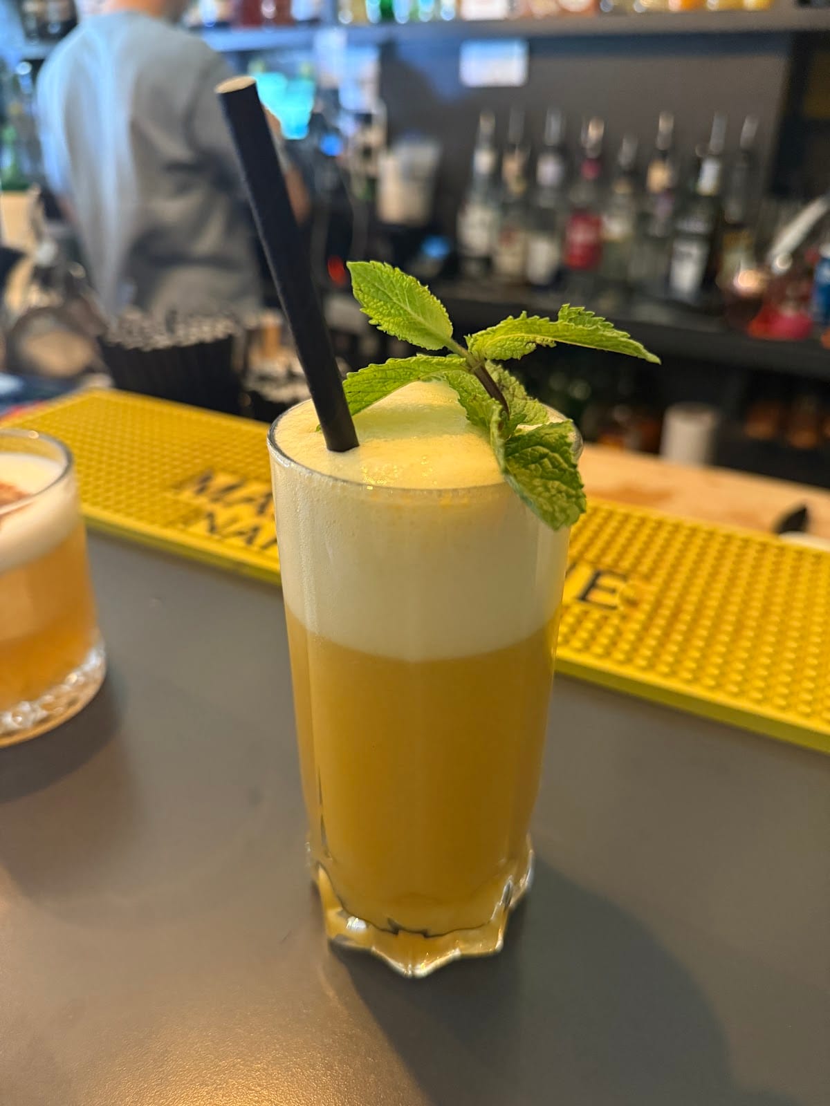Koko bar, cocktails à Rue du Grand Marché, Tours
