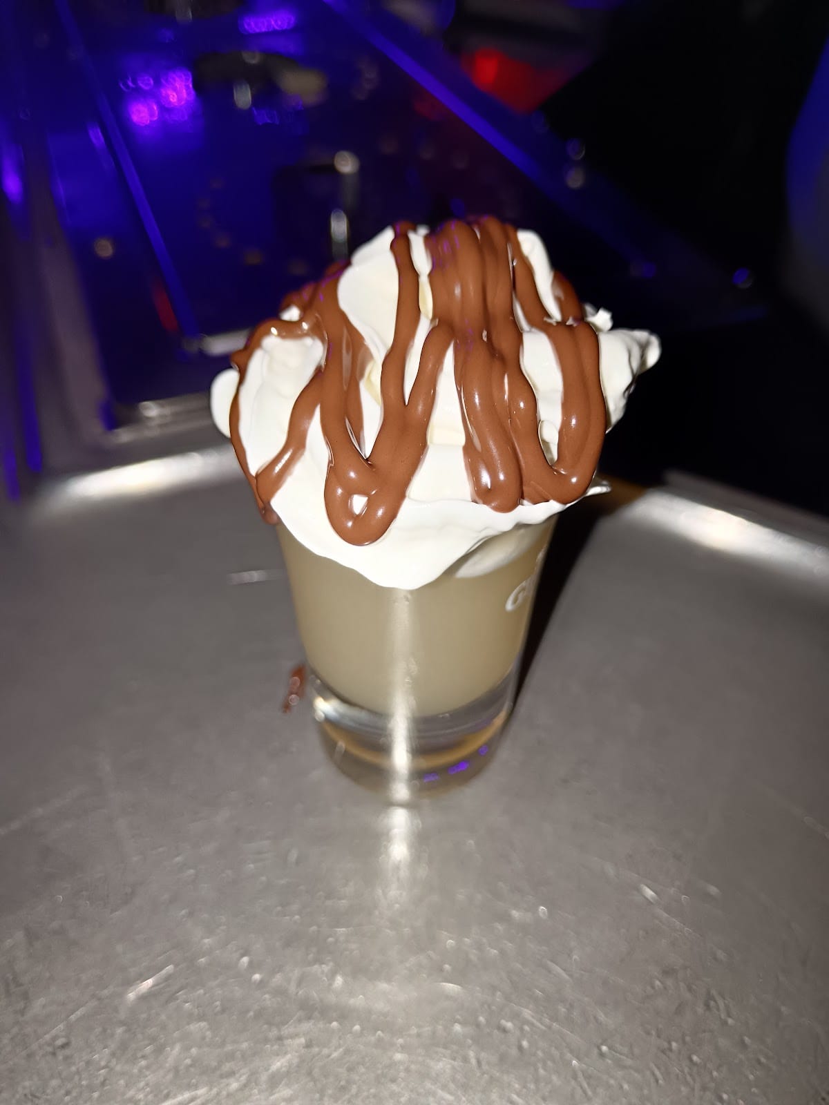 L'Alexandra, cocktails à Rue du Commerce, Tours