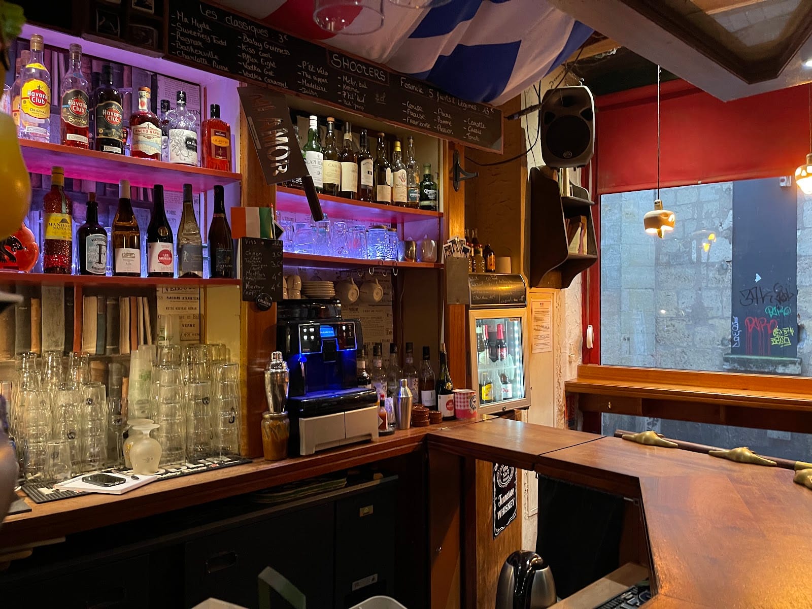 La Ruche, bar à bière à Rue des Orfèvres, Tours